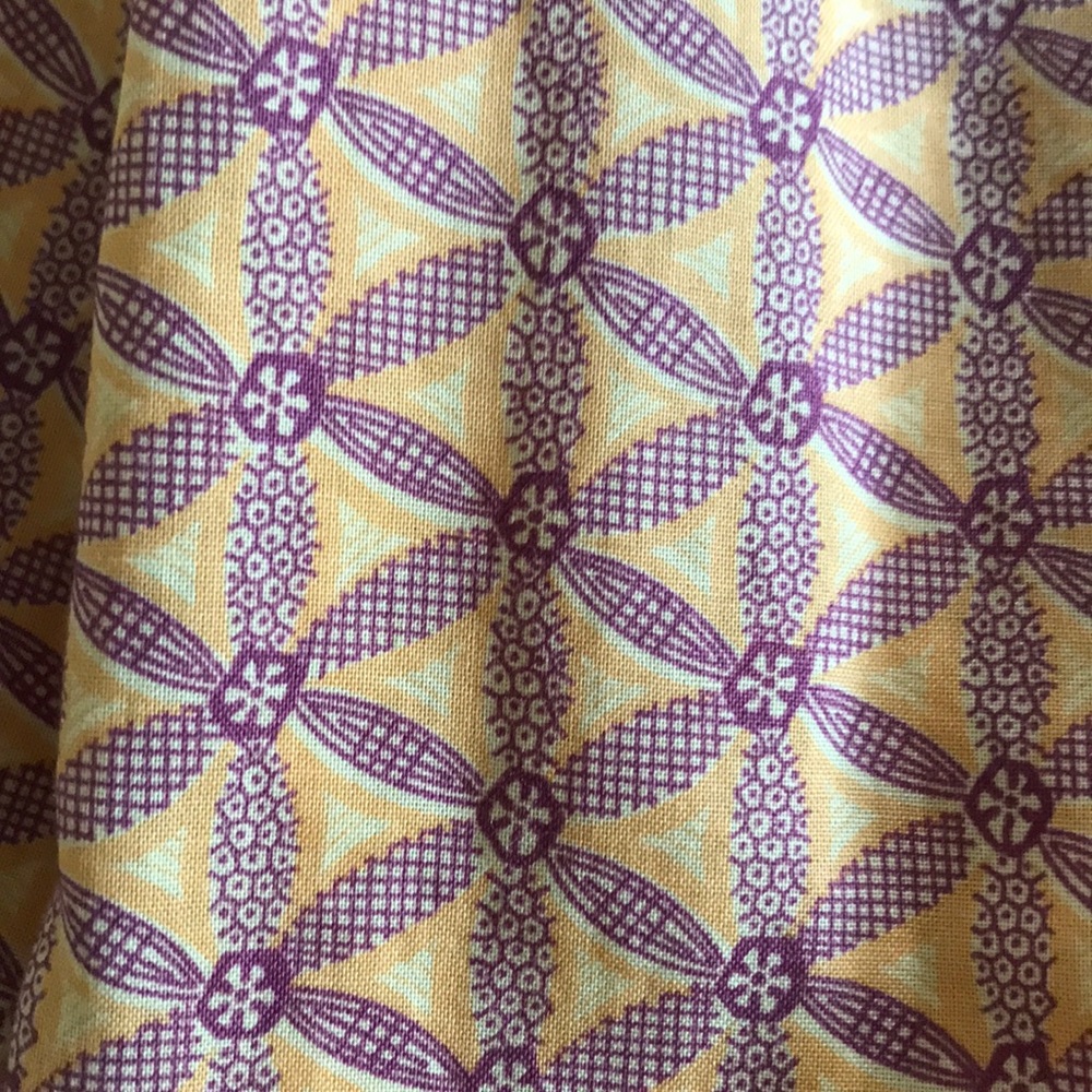 Gap women’s size 4 mid length skirt